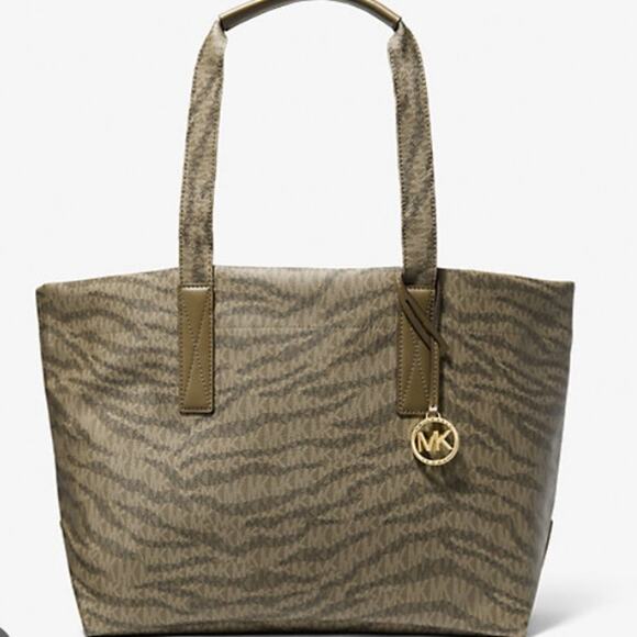 NWT MSRP$398 Michael Kors The Michael Large Animal Print Logo Tote Bag Khaki - Picture 1 of 3
